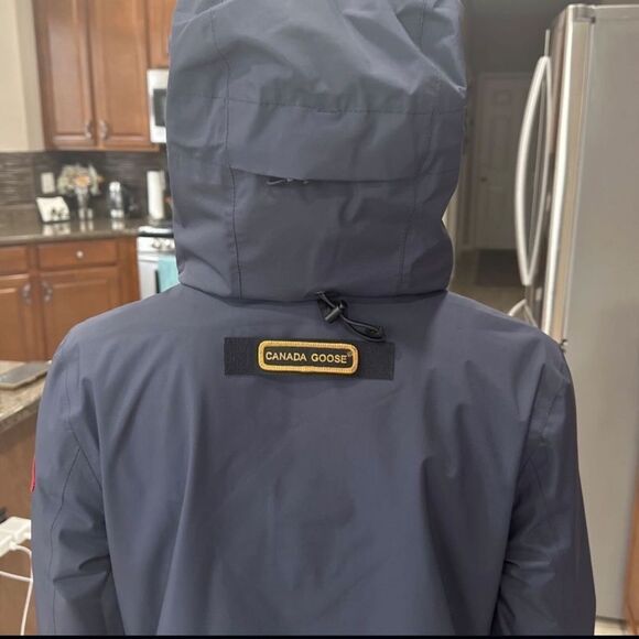 Canada Goose Wolfville jacket - Picture 2 of 4